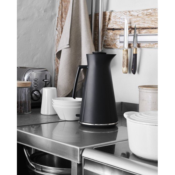 Čierna rýchlovarná kanvica 1,4 l Grand Cru – Rosendahl-image-1