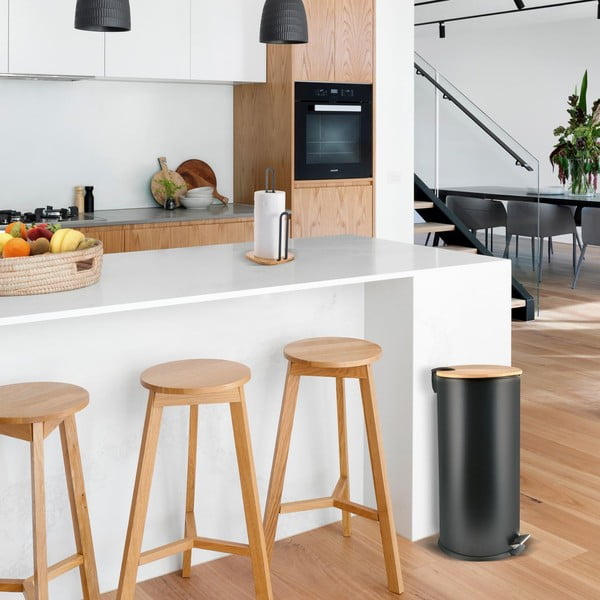 Matne čierny nášľapný oceľový odpadkový kôš 30 l Adonis – Spirella-image-1