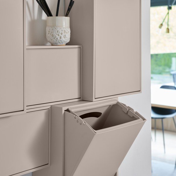 Svetlosivý odpadkový kôš na triedený odpad/nástenný z recyklovaného plastu Recycling Box – ReCollector-image-3