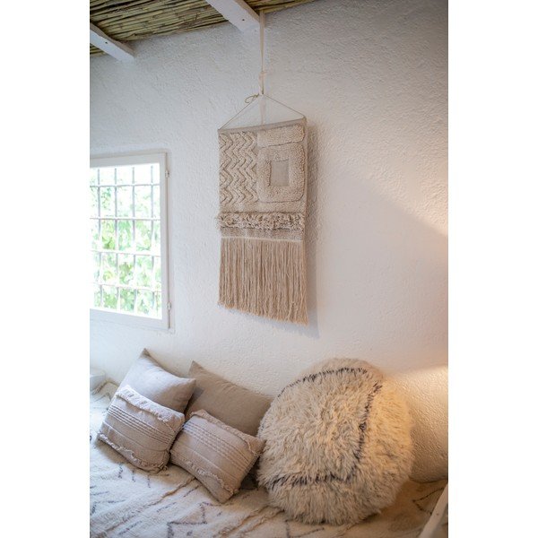 Biely vlnený taburet Berber Soul – Lorena Canals-image-4