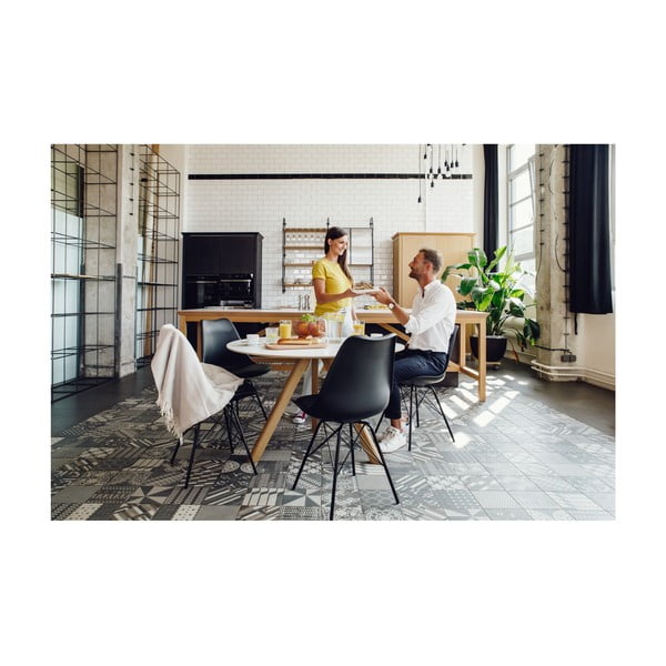 Súprava 2 čiernych stoličiek s čiernou kovovou podnožou Bonami Essentials Eco-image-2