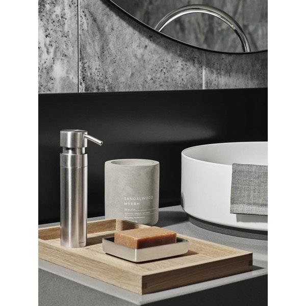 Nástenný dávkovač mydla z nehrdzavejúcej ocele v lesklo striebornej farbe 100 ml Nexio – Blomus-image-3