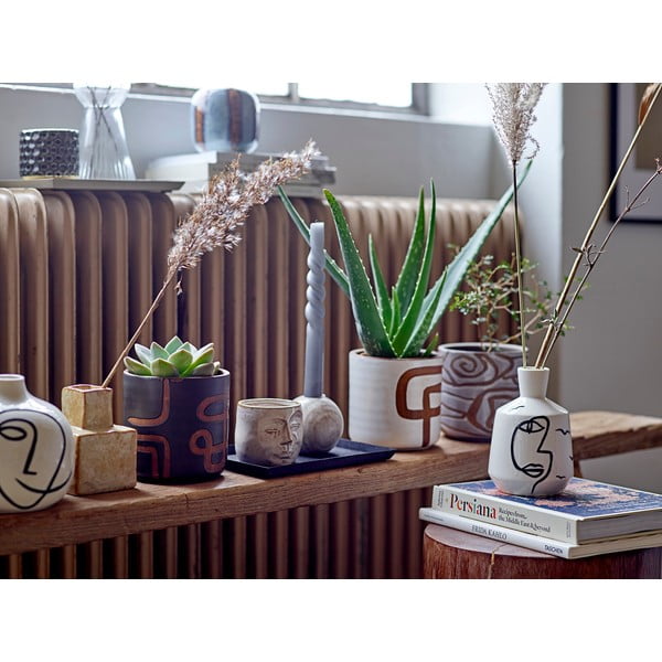 Ručne vyrobený obal na kvetináč z terakoty ø 12 cm Lija – Bloomingville-image-1