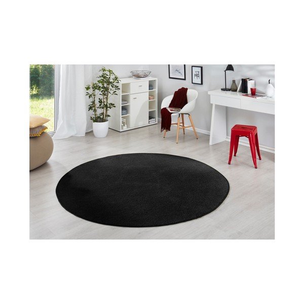 Čierny koberec Hanse Home, ⌀ 133 cm-image-1