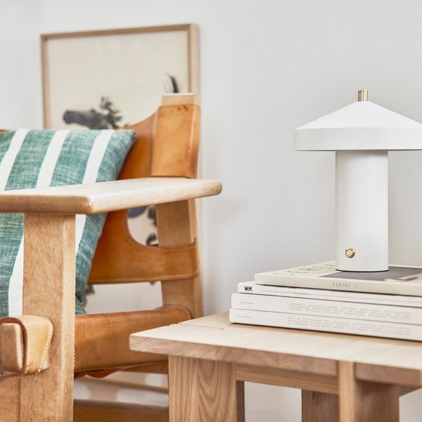 Odkladací stolík z dubového dreva 40x40 cm Oy – OYOY Living Design-image-2