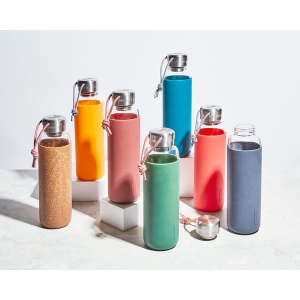 Sklenená fľaša na vodu s béžovým silikónovým obalom Black + Blum G-Bottle, 600 ml-image-3