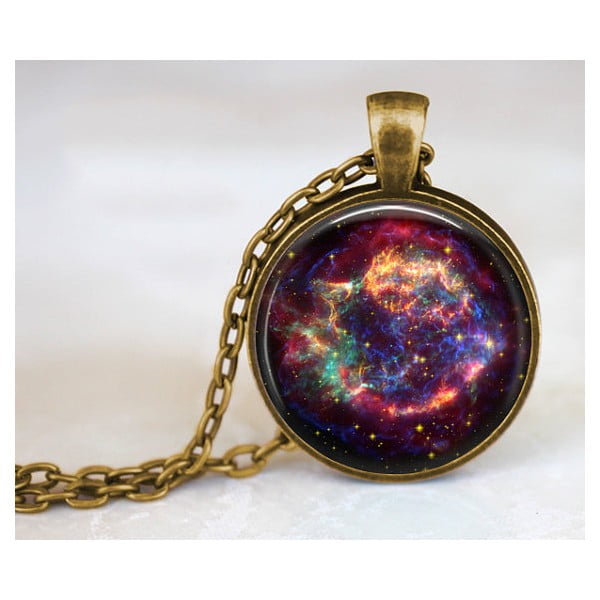 Dievčenský prívesok Nebula