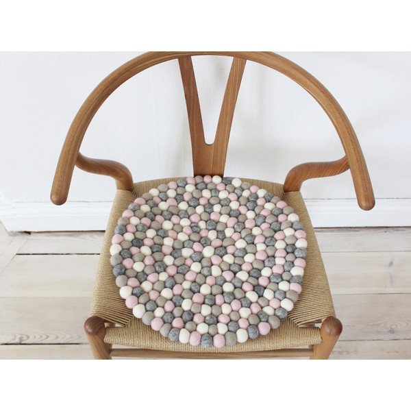 Svetlý ružovo-sivý guľôčkový vlnený vankúš na sedenie Wooldot Ball Chair Pad, ⌀ 39 cm-image-2