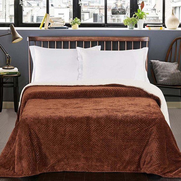 Hnedý obojstranný pléd cez posteľ DecoKing Lamby, 210 × 170 cm-image-2
