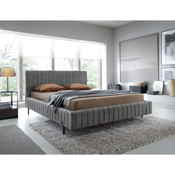 Sivá čalúnená dvojlôžková posteľ s úložným priestorom s roštom 160x200 cm Plissa – ELTAP-image-1