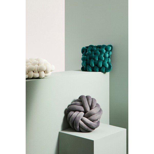 Zamatový dekoračný vankúš 30x30 cm Entwine – Yes Everyday-image-2