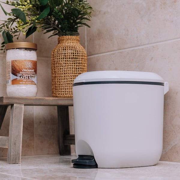 Biely nášľapný plastový odpadkový kôš 3,5 l – Addis-image-3