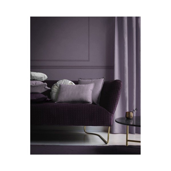 Fialová dekoratívna obliečka na vankúš Velvet Atelier, 45 × 45 cm-image-1