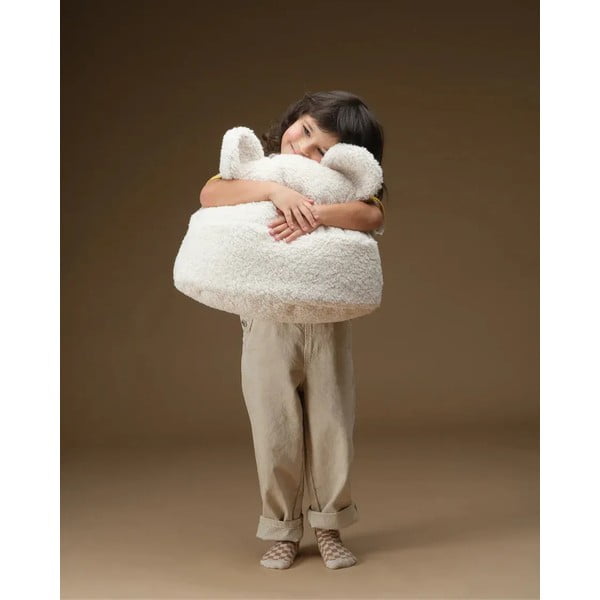 Krémový detský pohovkový vankúš z textílie buklé Teddy Pouch – Wigiwama-image-3