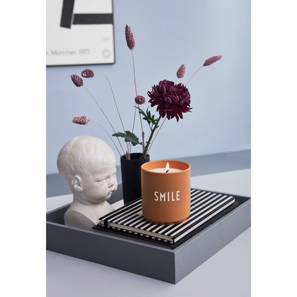 Vonná  sójová sviečka Smile – Design Letters-image-1