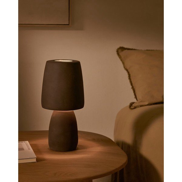 Tmavohnedá stolová lampa (výška 30 cm) Tandy – Kave Home-image-1