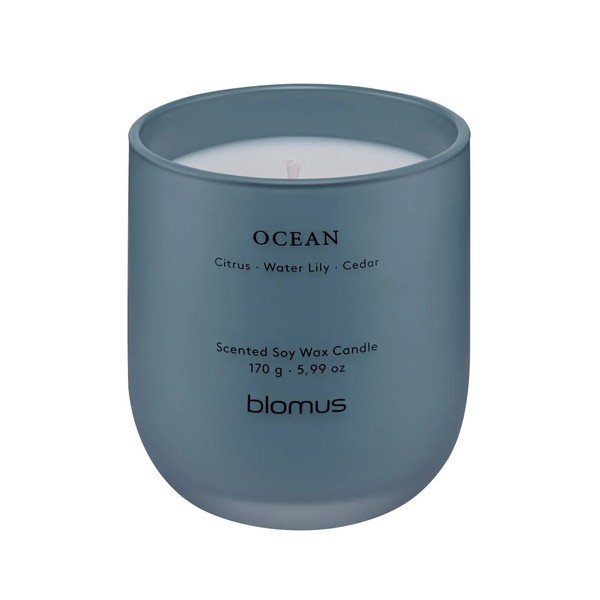 Vonná sójová sviečka doba horenia 35 h Tuoksu Ocean – Blomus