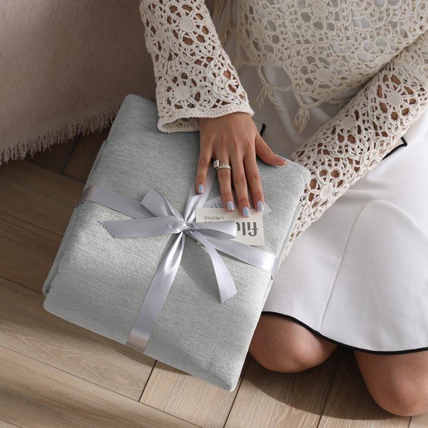 Svetlosivý pléd zo ženilky 220x240 cm Talo – Filumi-image-4