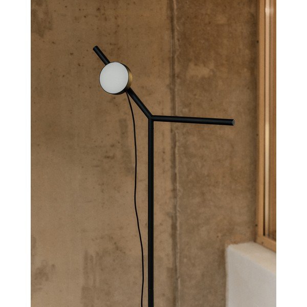 Čierna LED stmievateľná stojacia lampa (výška 160 cm) Orey – Kave Home-image-1