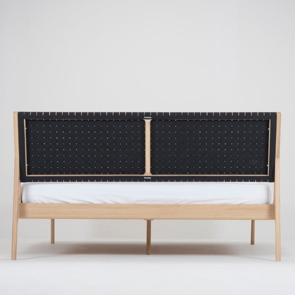 Posteľ z masívneho dubového dreva s čiernym čelom Gazzda Fawn, 140 x 200 cm-image-4