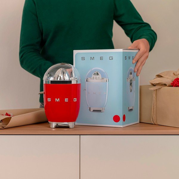 Červený odšťavovač 50's Retro Style – SMEG-image-1