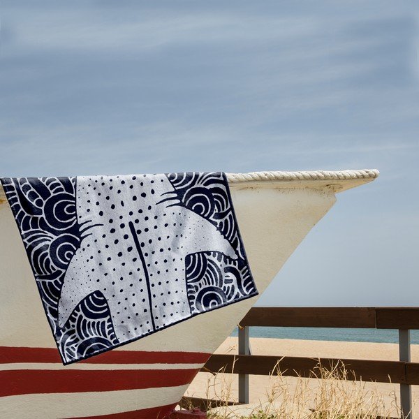 Tmavomodrá plážová osuška 90x180 cm Shark - DecoKing-image-1