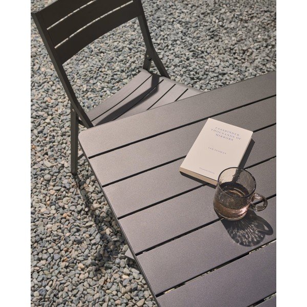 Kovový záhradný jedálenský stôl 70x70 cm Torreta – Kave Home-image-4