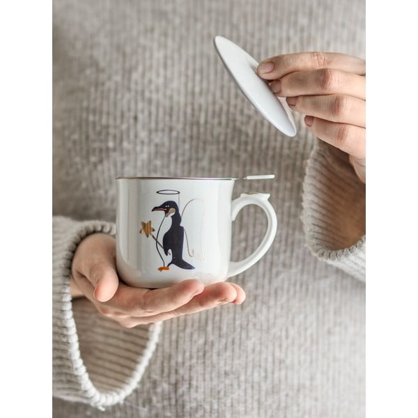 Krémový hrnček s vianočným motívom so sitkom z kameniny 300 ml Valentin – Bloomingville-image-1