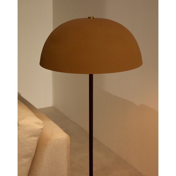 Stojacia lampa v terakotovej farbe s kovovým tienidlom (výška  140 cm) Nibla – Kave Home-image-3