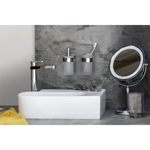 Nástenný držiak s pohárikom na kefky Wenko Maribor-image-1