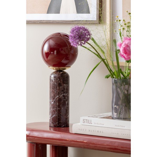 Vínovočervená mramorová stolová lampa (výška  38 cm) Lazio Sphere – Leitmotiv-image-2