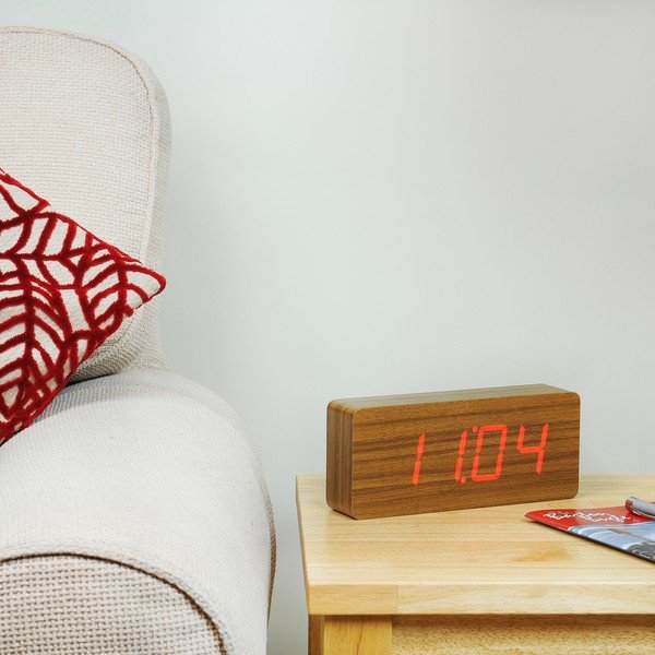 Tmavohnedý budík s červeným LED displejom Gingko Slab Click Clock-image-4