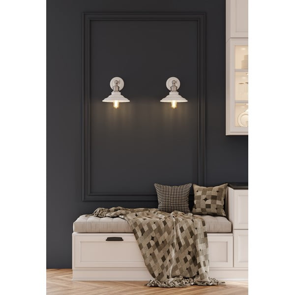 Biele nástenné svietidlo ø 21 cm Loret – GTV-image-1