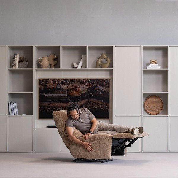 Svetlohnedé polohovacie menčestrové relaxačné kreslo Hein – WOOOD-image-1