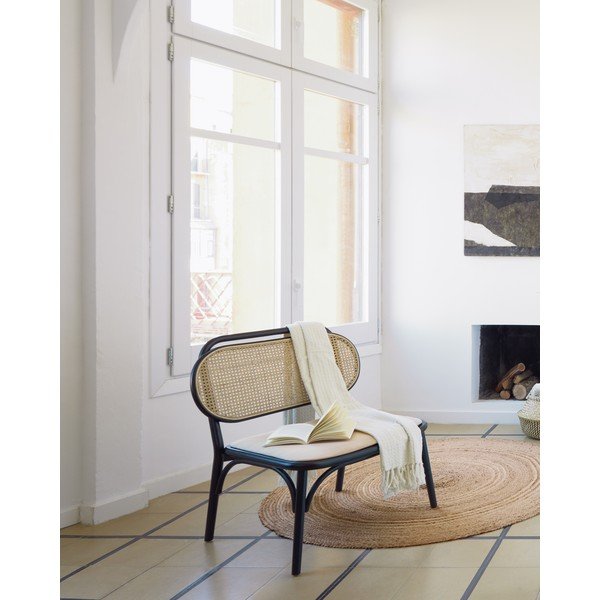 Čierne kreslo Kave Home Doriane-image-1