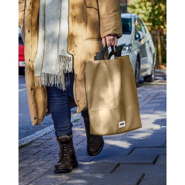 Béžová chladiaca taška 16 l – Black + Blum-image-1