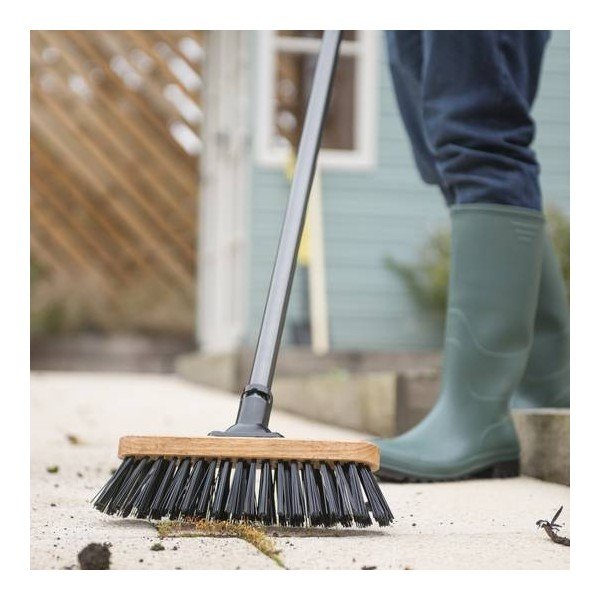 Hlavica na zmeták s tuhými vláknami z recyklovaného plastu Addis Varnished, 32,5 cm-image-1