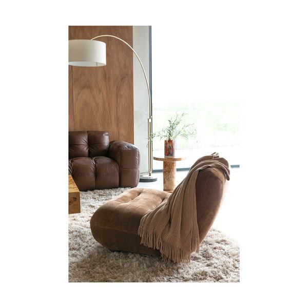 Hnedé zamatové kreslo Wyatt – Dutchbone-image-1