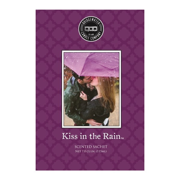 Vrecúško s vôňou čierneho rybízu, malín, jahôd a fialiek Bridgewater candle Company Kiss In The Rain