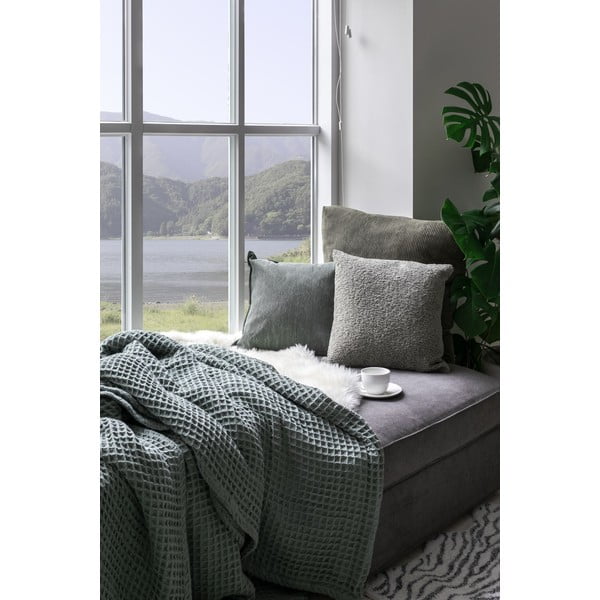 Hnedý dekoratívny vankúš Tiseco Home Studio Ribbed, 40 x 40 cm-image-1