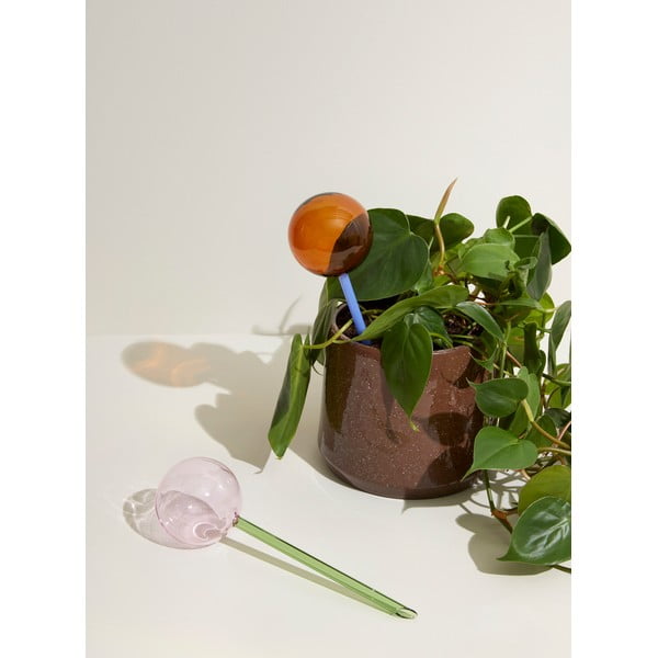 Modro-hnedá sklenená zavlažovacia guľa Flora - Hübsch-image-2