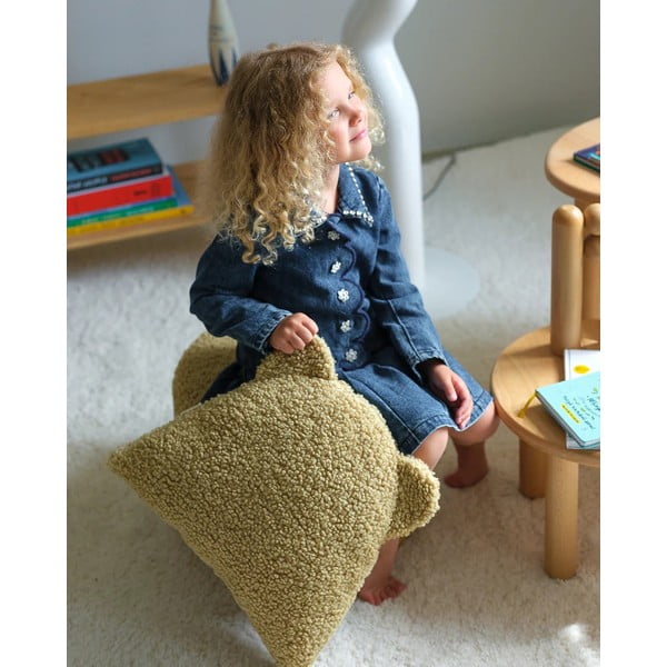 Zelený detský pohovkový vankúš z textílie buklé Bear – Wigiwama-image-1