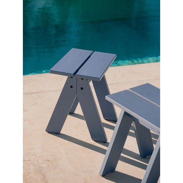 Modrá drevená záhradná stolička Navo – noo.ma-image-1