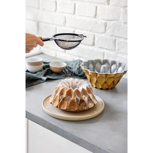 Forma na pečenie z liateho hliníka zlatej farby Bonami Selection Volcania-image-1