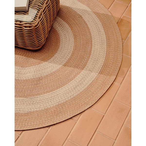 Broskyňový vnútorný a vonkajší koberec z recyklovaných vlákien 160x230 cm Leeith – Kave Home-image-2