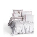 Biele obliečky na jednolôžko z bavlny Renforcé 140x200 cm Red Heritage Lines – Mila Home Luxury