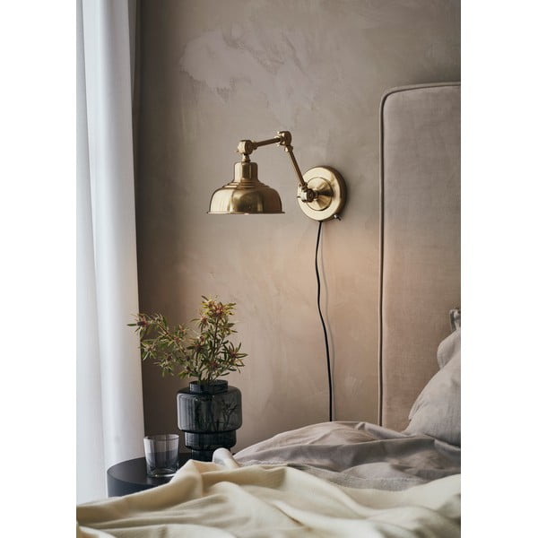 Nástenná lampa v zlatej farbe Markslöjd Grimstad-image-1