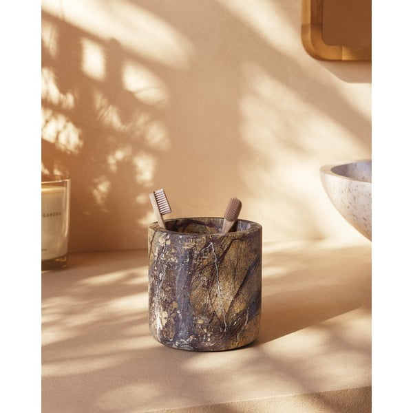Mramorový téglik na zubné kefky v prírodnej farbe Spalsh – Kave Home-image-1