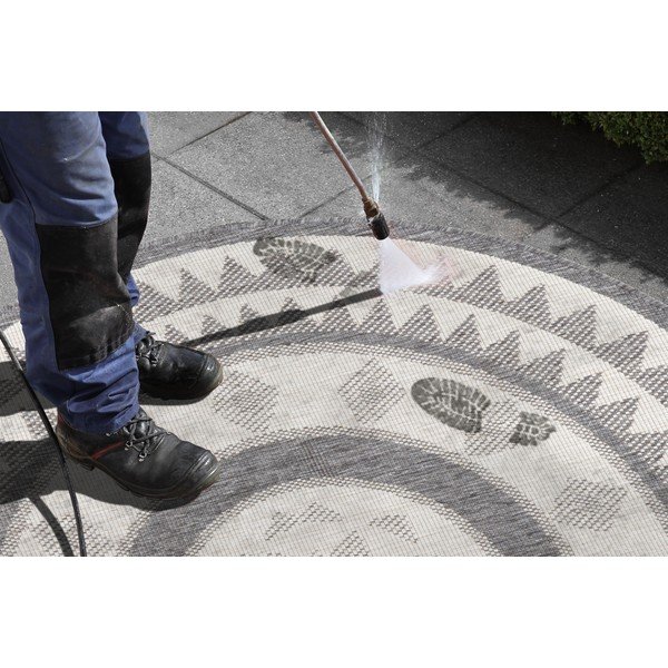 Sivo-krémový vonkajší koberec NORTHRUGS Jamaica, ⌀ 140 cm-image-1