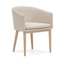 Krémovobiele čalúnené jedálenské kreslo s podrúčkami Harlan – Kave Home